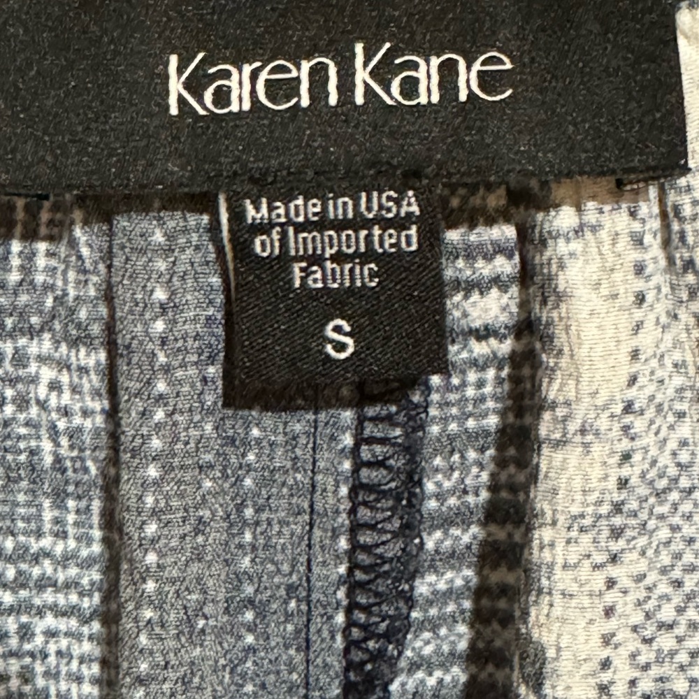 Karen Kane Patchwork Print Peplum Blue Checked Blouse. Women’s Small. - Picture 4 of 5